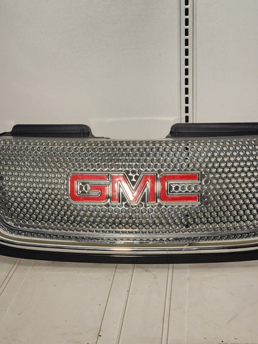 07-14 Gmc Yukon Chevy Suburban Tahoe Denali Upper Bumper Vvx Foto 2