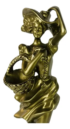 Escultura Dourada Mulher Camponesa 42cm Vintage Dourado-escuro