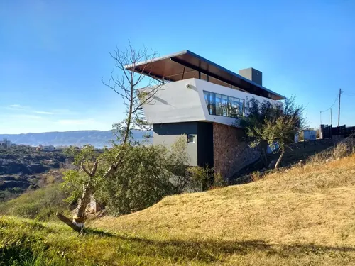 Casa - Casa En Venta Exclusiva A Estrenar En Villa Del Lago, Villa Carlos Paz - Oportunidad 