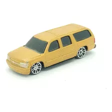 2001 Chevrolet Suburban Escala 1:64