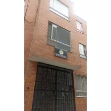 Apartamento En Bosa, 2 Piso 53.5 M2