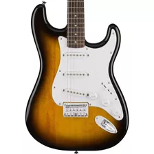Fender 0371001532 Guitarra Eléctrica Bullet Stratocaster Color Brown Sunburst Material Del Diapasón Laurel Indio Orientación De La Mano Diestro