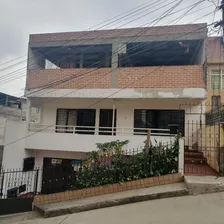 Edificio En Santa Isabel Frente A Universidad Libre En Venta - Cali