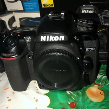 Cámara Nikon D7500, Lentes 35mm 1.8, 18-55mm