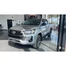 Toyota - Hilux 2022