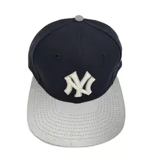 Boné Fitão Aba Reta Refletivo New Era Mlb Ny Yankees N096