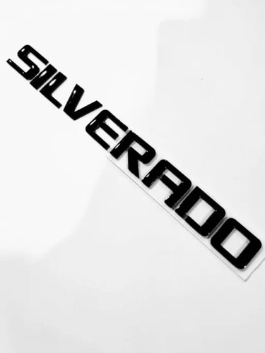 Emblema Chevrolet Silverado Letra Laterales Negra Foto 2