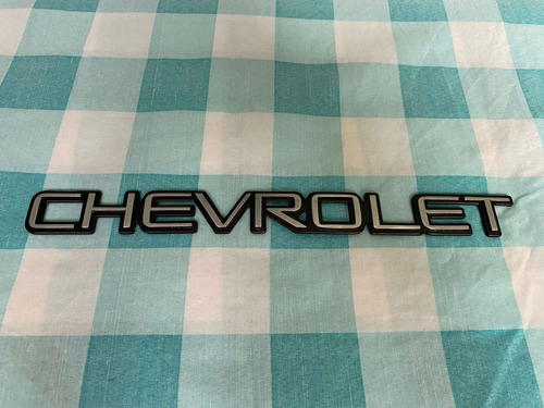 Emblema Trasero Chevrolet S10 Blazer Original Foto 3