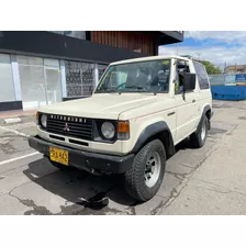 Mitsubishi Campero Montero 2.6 1990 Original