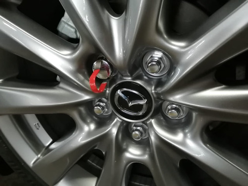 Birlos De Seguridad Ocultos Mazda 3 Sedan 2019-2021 2 Llaves Foto 4