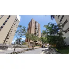 Se Vende Apartamento En Lomas De Prados Del Este Mls #24-835