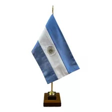 Bandera Argentina Bordada De Esc C/base Madera Doble Piso