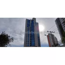 Venta De Apartamento De 148 M2 En Ph Kolosal Tower, San Francisco 23-4256