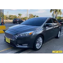 Ford Focus Titanium / Modelo 2015