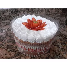 Torta Tres Leches Con Crema Pastelera Y Fresas