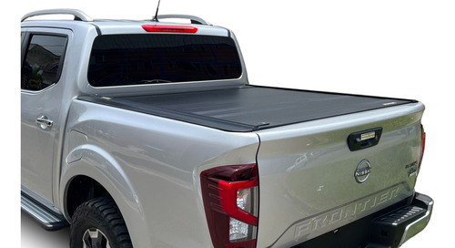 Foto de Carpa Plana Retrctil Platino Nissan Frontier Np300