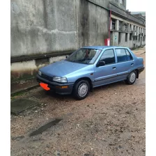 Daihatsu Charade Sedan 1300