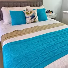 Peseira Manta Decoração Sala Cama Queen Sofá 230cm X 60cm Cor Azul-turquesa Desenho Shima