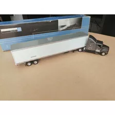 Tonkin Replicas Kenworth T600 Aerocab