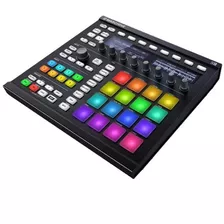 Controlador Native Instruments Maschine Mk2