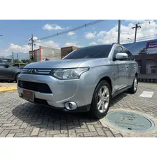 Mitsubishi Outlander 2015 3.0l