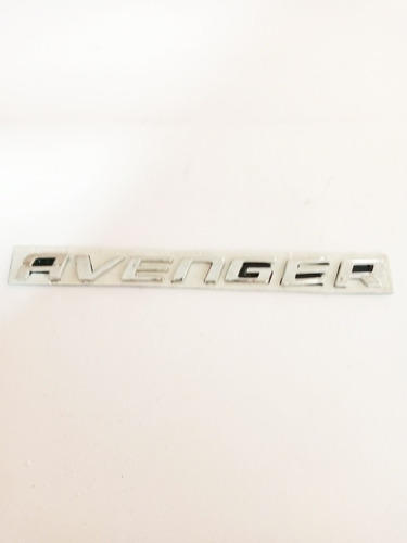 Emblema Letra Dodge Avenger Foto 2