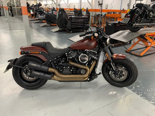 Harley Davidson Fat Bob 2018 Marrom 3900 Km Impecavel