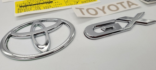 Toyota Land Cruiser Prado Meru Calcomanias Y Emblemas  Foto 8