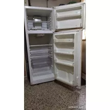 Heladera Con Freezer Frio Húmedo (mabe)