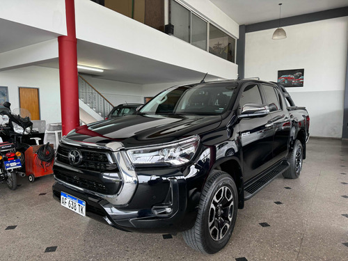 Toyota Hilux 2022 2.8 Cd Srx 177cv 4x2 At