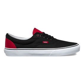 vans negros con rojo