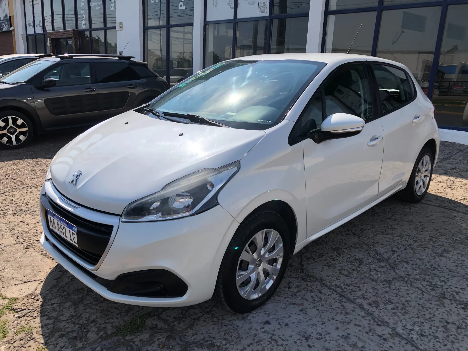 Peugeot 208 1.5 Active