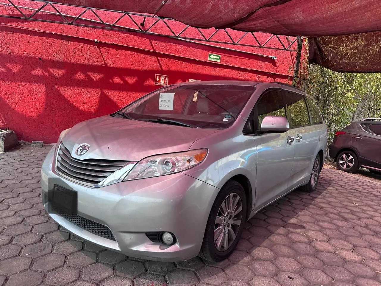 Toyota Sienna 2013