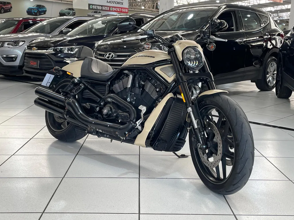 Harley-davidson V-rod Gasolina Manual