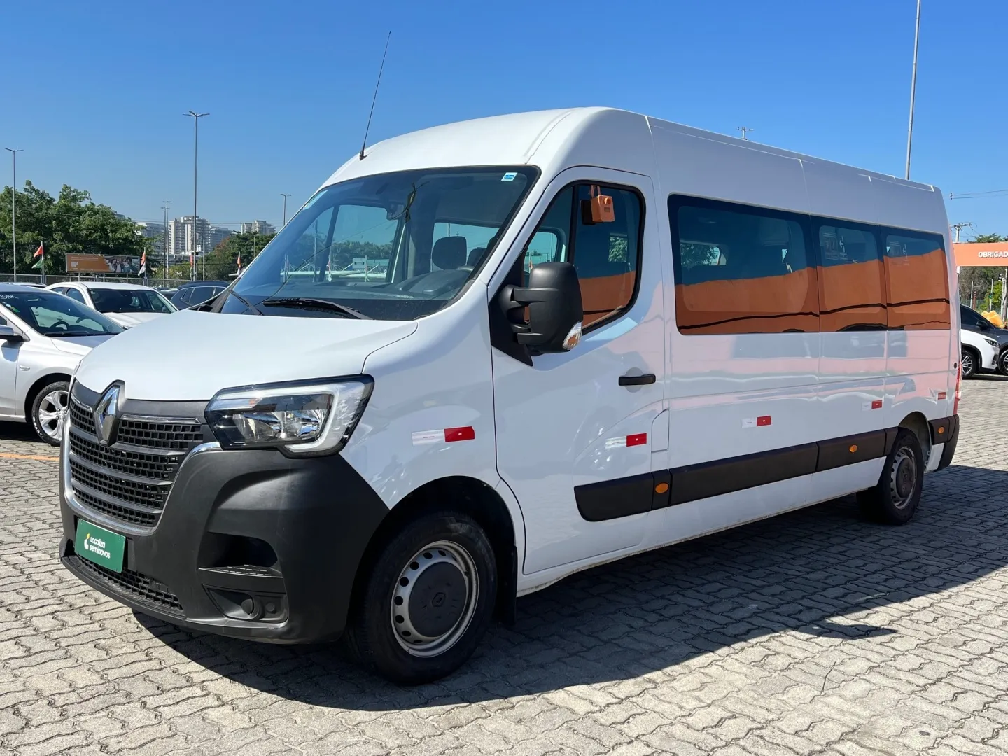 Renault Master 2.3 Dci Diesel Minibus Executive 16l L3h2 3p