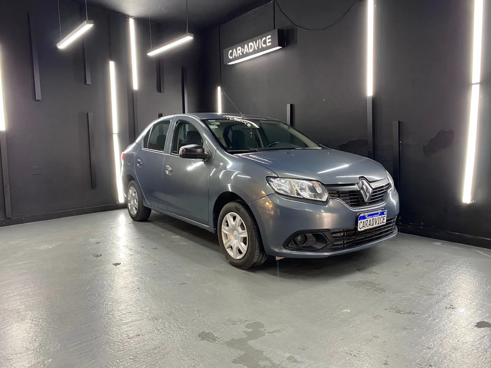 Renault Logan 1.6 8v Authentique Plus L13