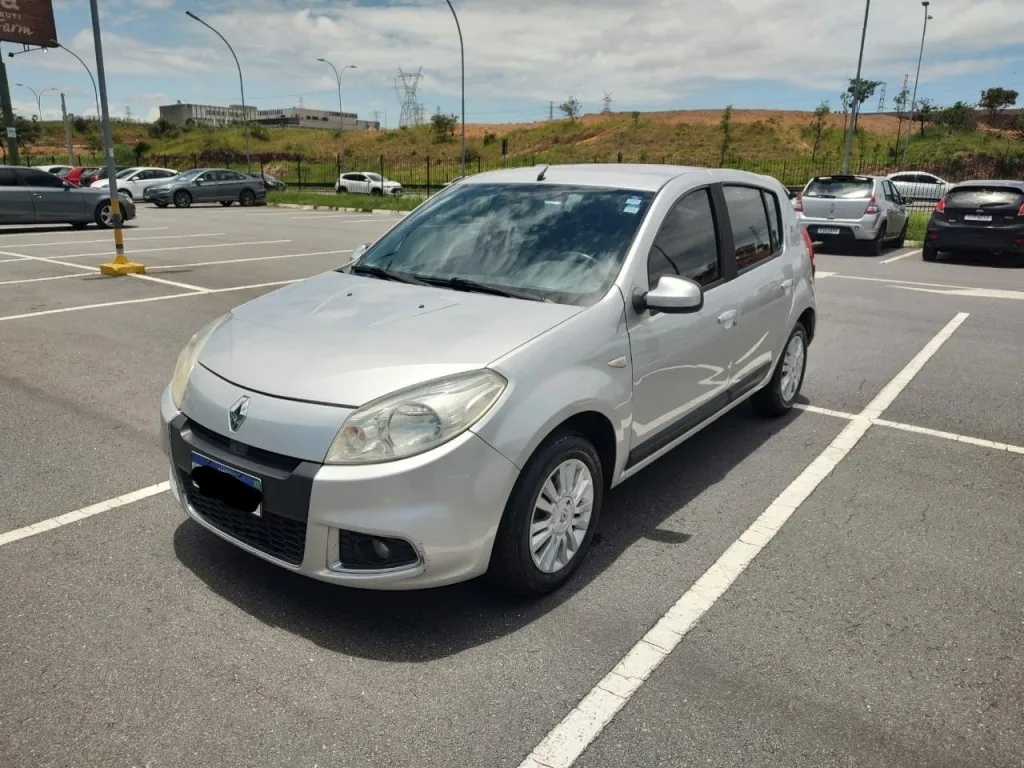 Renault Sandero 1.6 Privilége 16v Flex 4p Automático