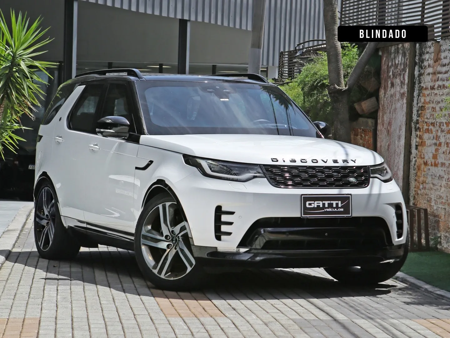 Land Rover Discovery 3.0 D300 Turbo Diesel Mhev Metropolitan