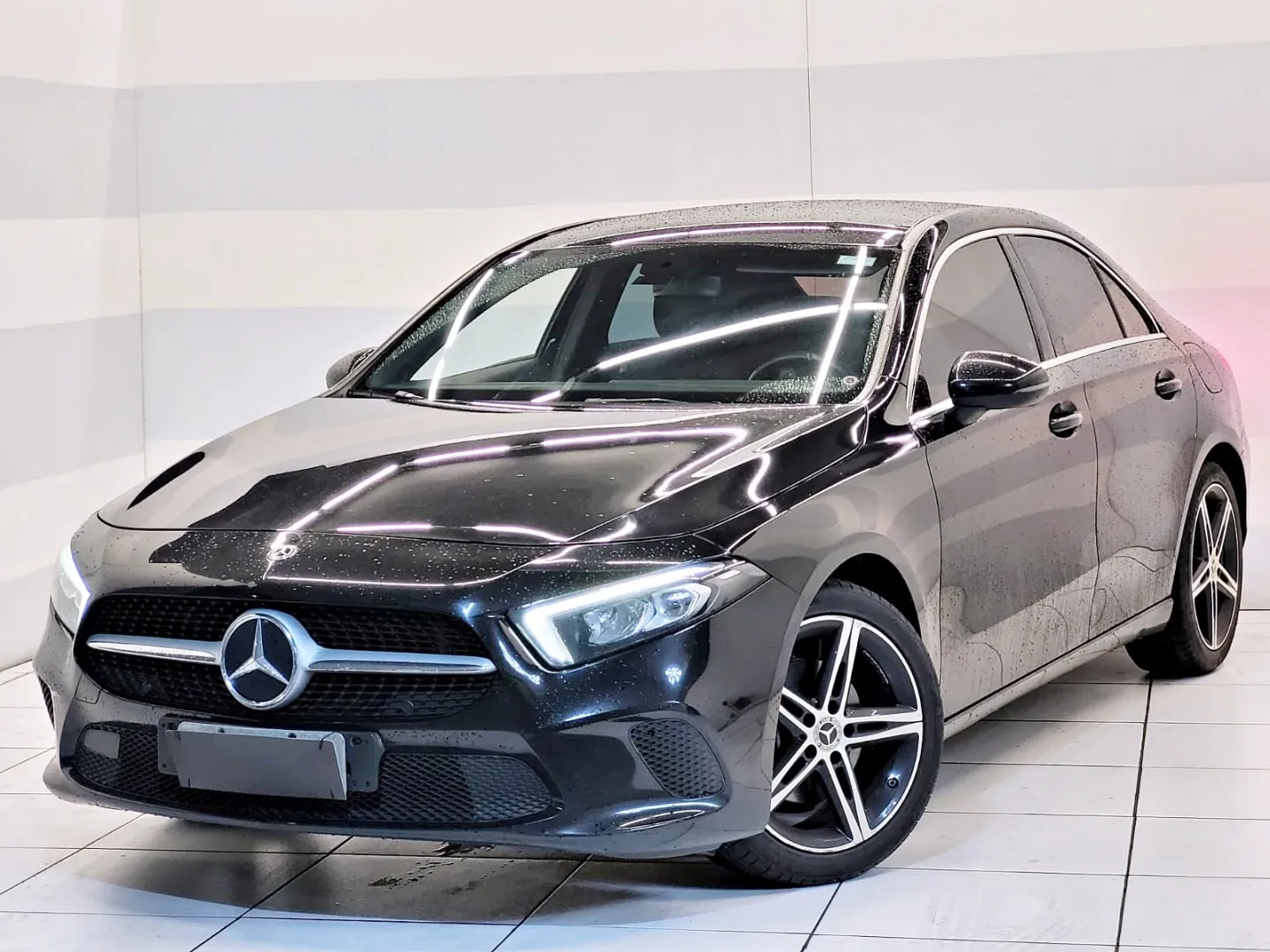 Mercedes-benz A 200 1.3 Cgi Gasolina Advance Sedan 7g-dct