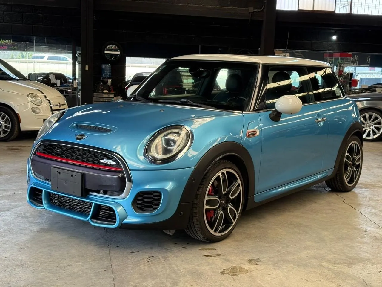 Mini John Cooper Works 2.0 Salt At