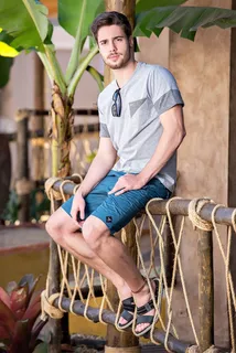 descubra acerca de bermudas para hombre