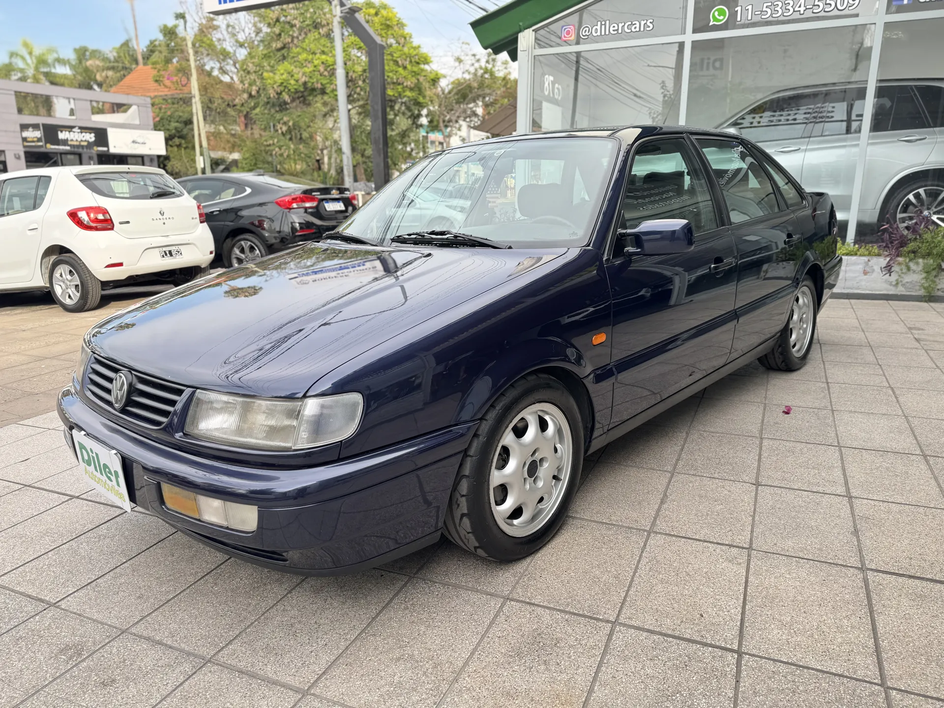 Volkswagen Passat 3.2 Vr6 Exclusive 46655831