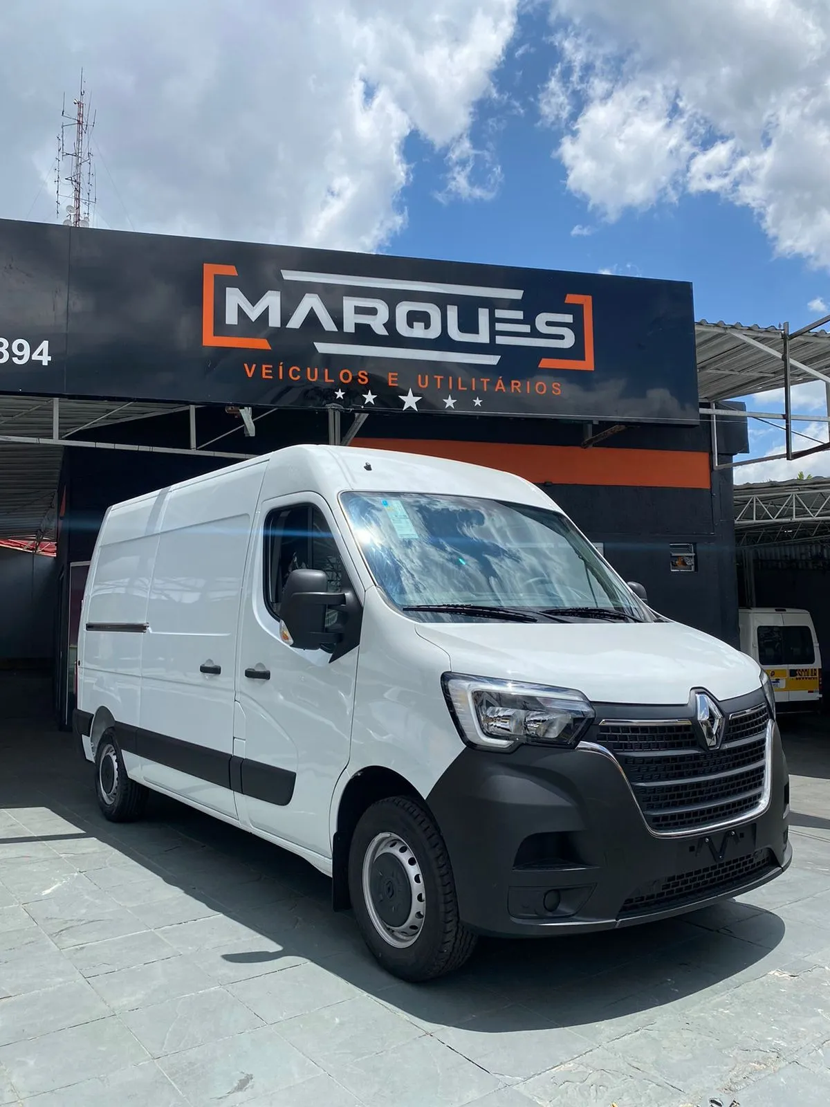 Renault Master Furgão 2.3 Pro L2h2 5p