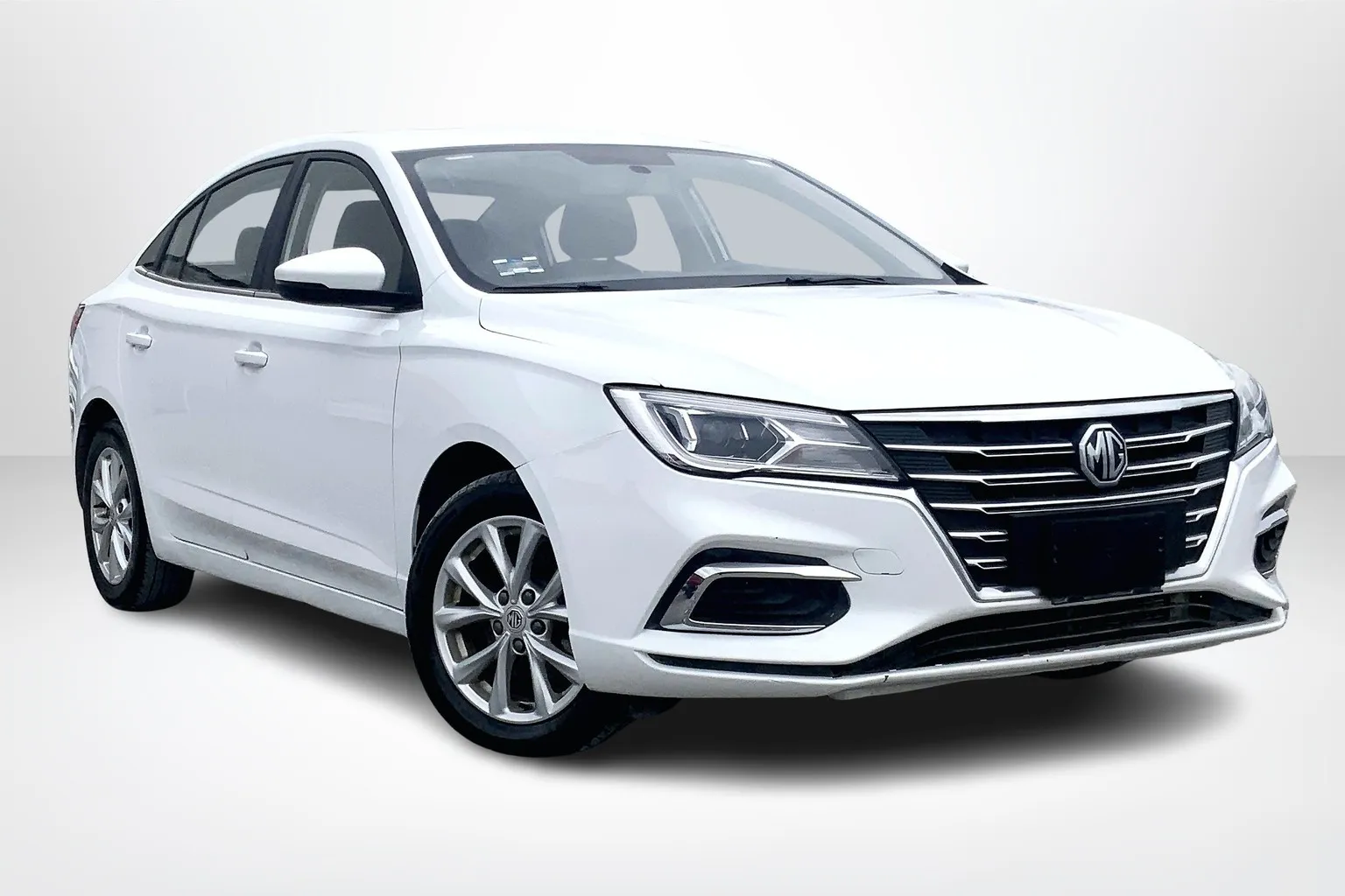 Mg Mg5 2022