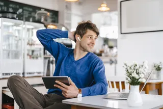 ¿Cómo cargar correctamente unos auriculares Bluetooth?