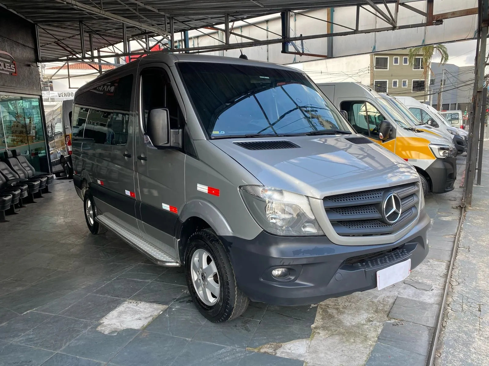 Mercedes-benz Sprinter Van 2.2 Cdi 415 Teto Baixo 5p
