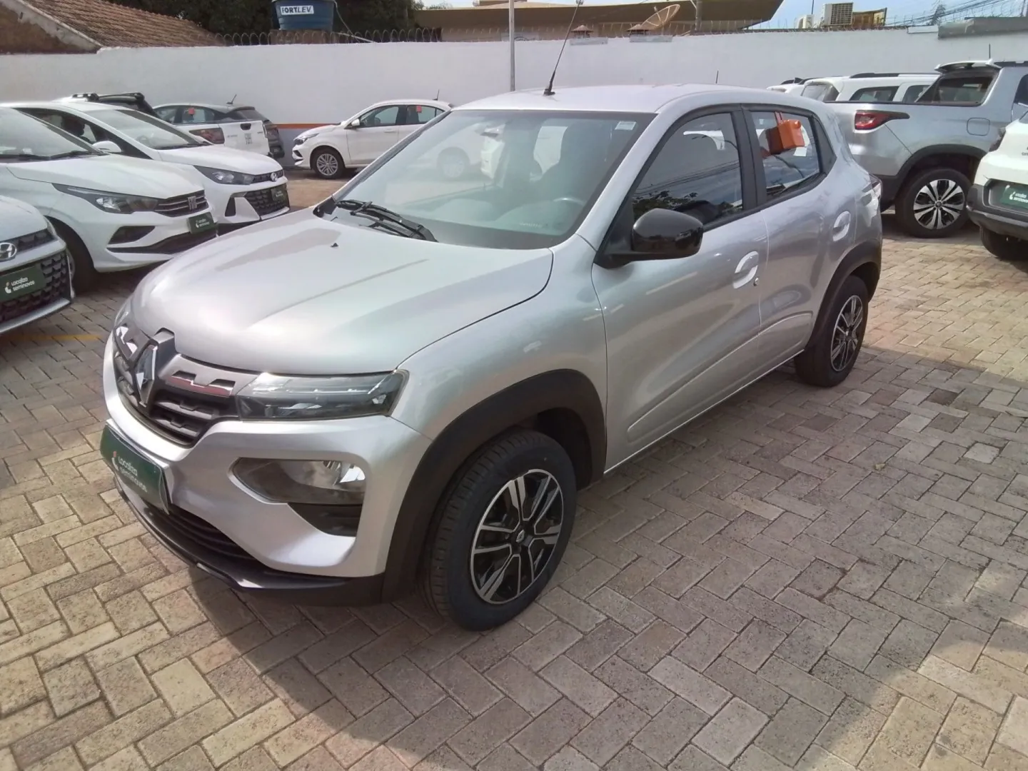 Renault Kwid 1.0 12v Sce Flex Intense Manual