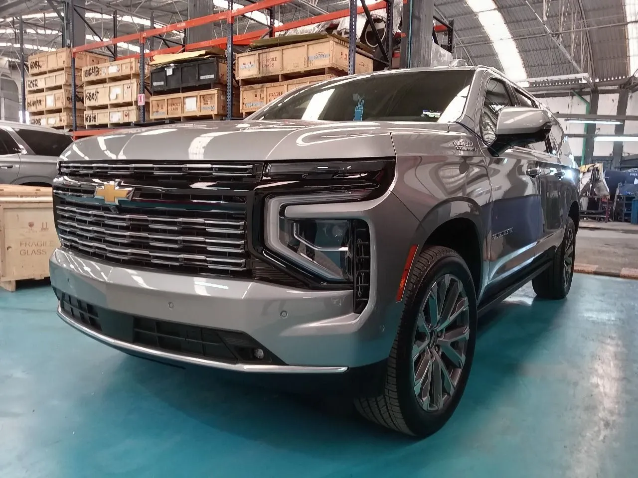 Chevrolet Suburban 2025