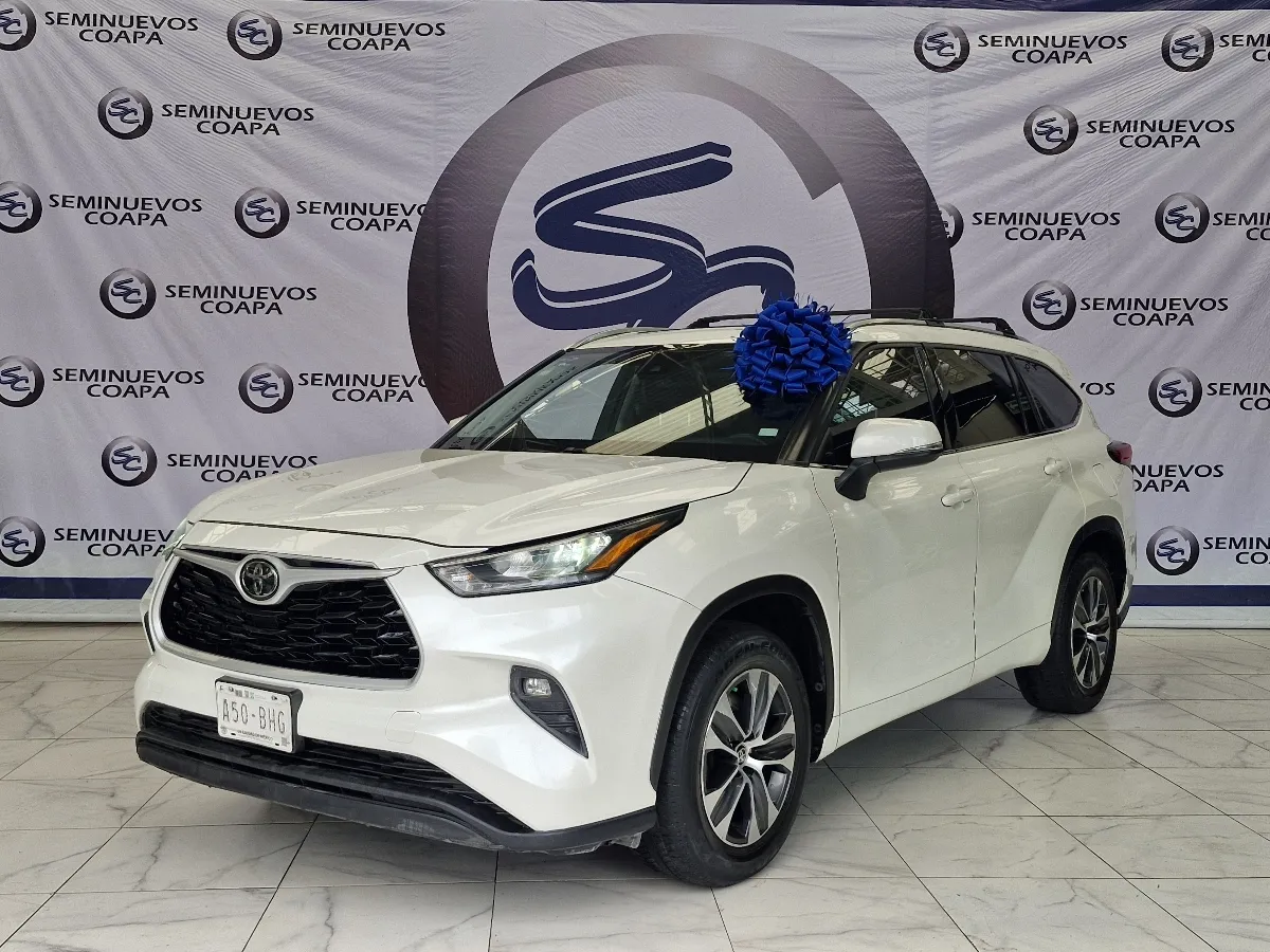 Toyota  Highlander  2021