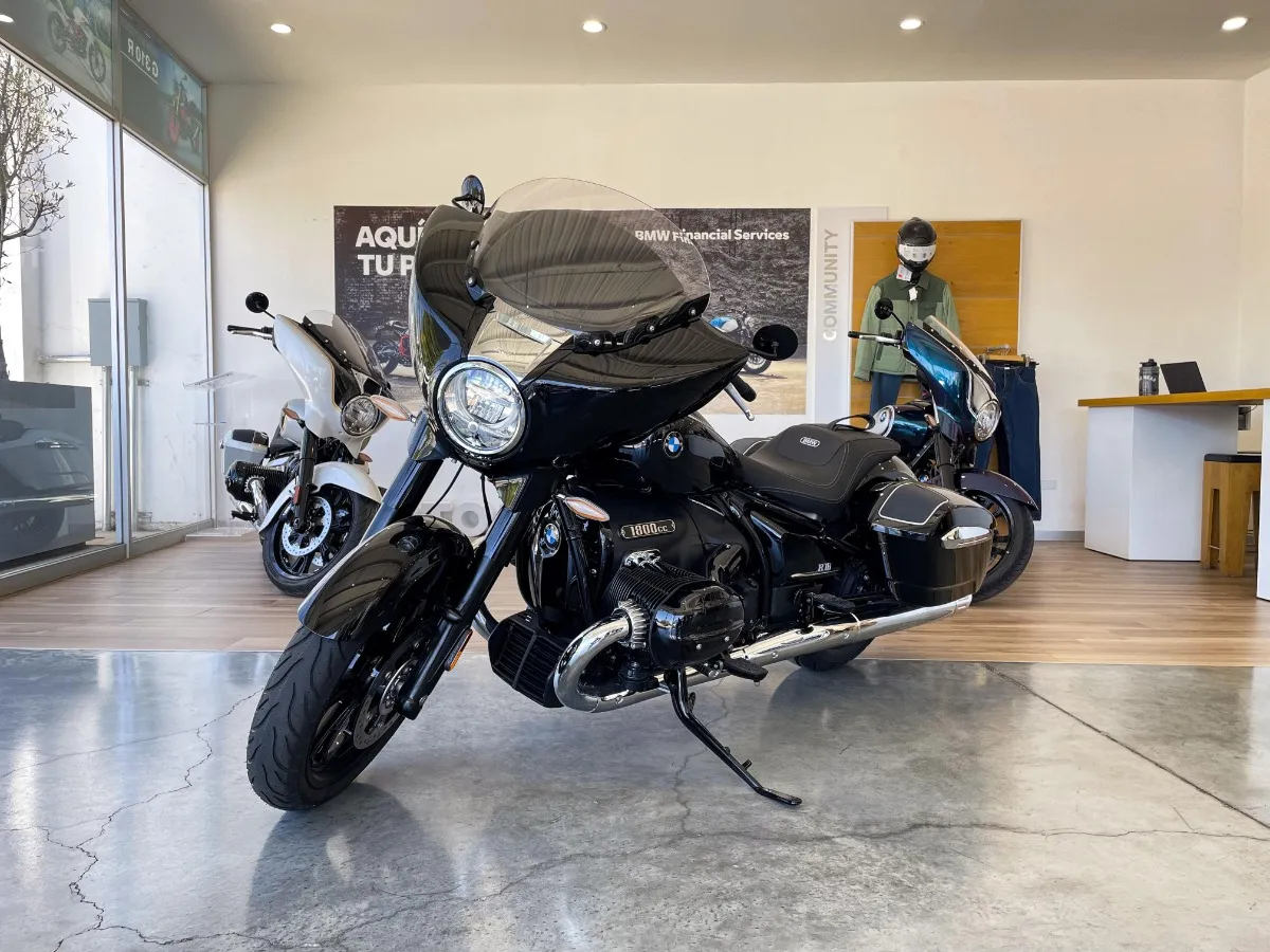 Motorrad R18 2023
